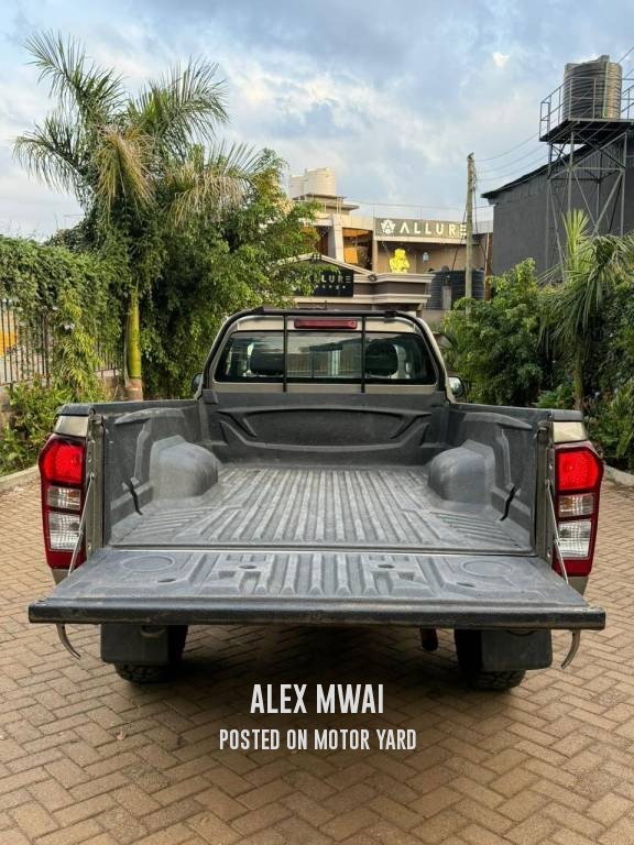 Isuzu D-Max 2021 Bronze