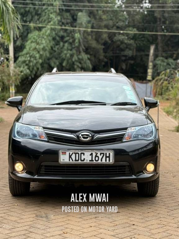 Toyota Fielder 2014 Black