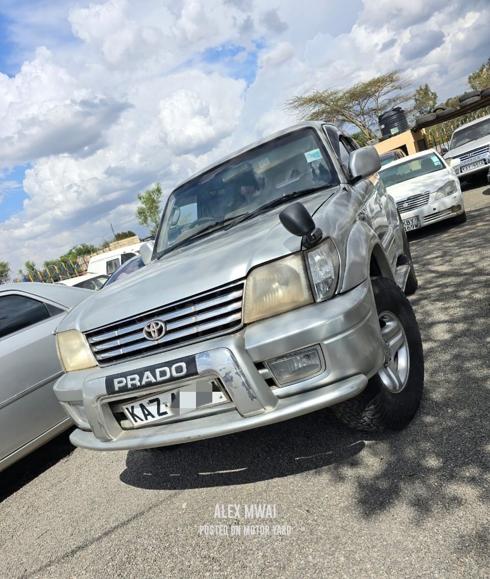 Toyota Land Cruiser Prado 2000 Silver