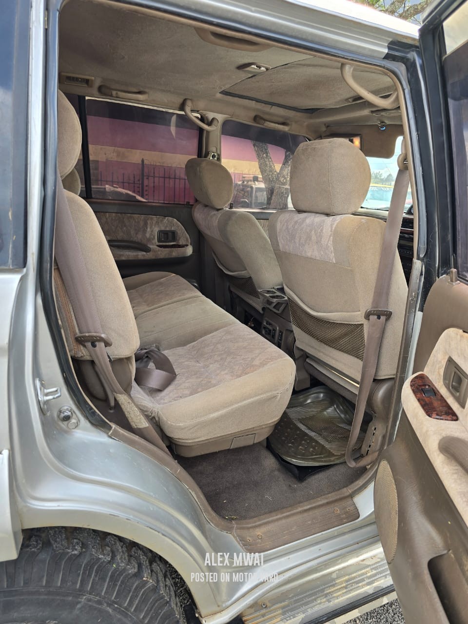 Toyota Land Cruiser Prado 2000 Silver