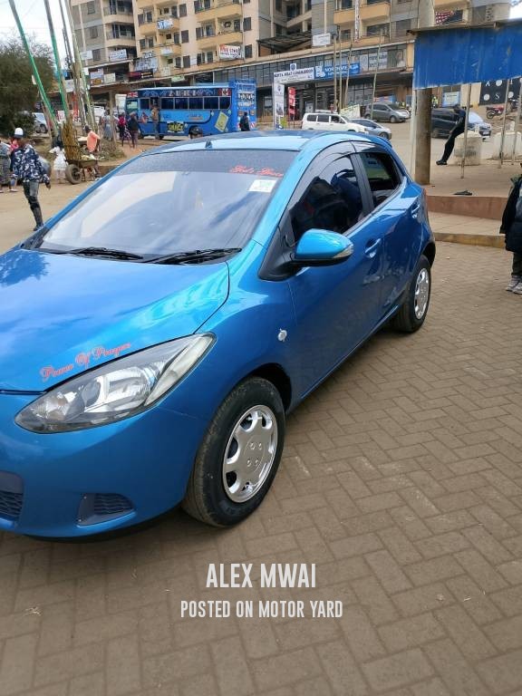 Mazda Demio 2011 Blue