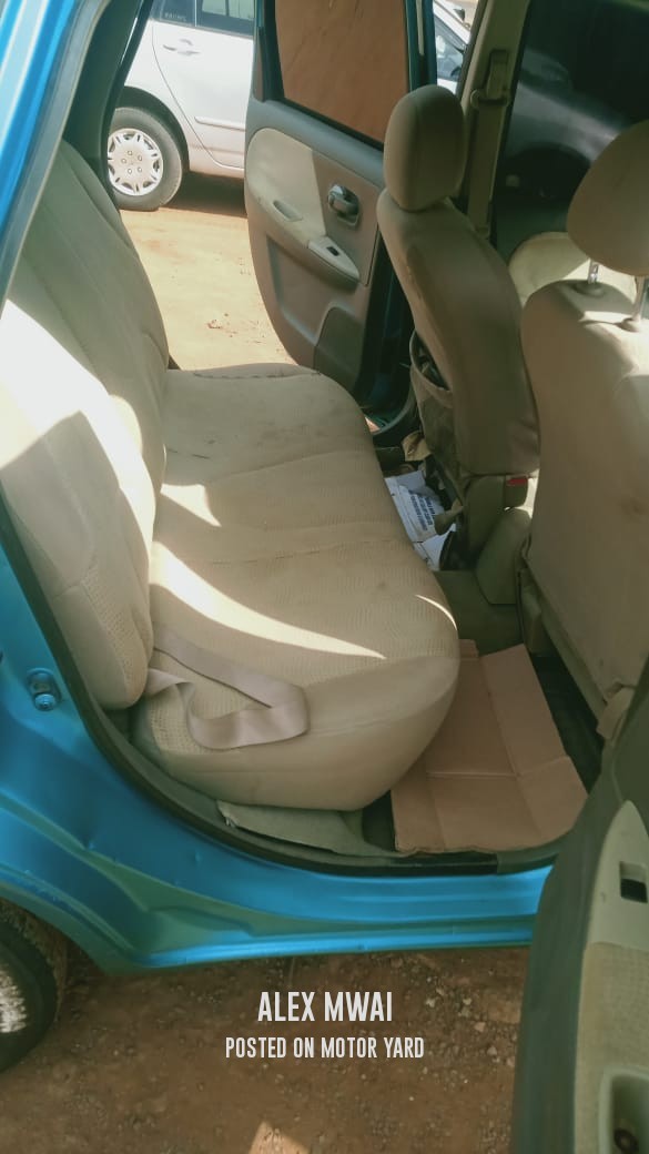 Nissan Note 2011 Blue