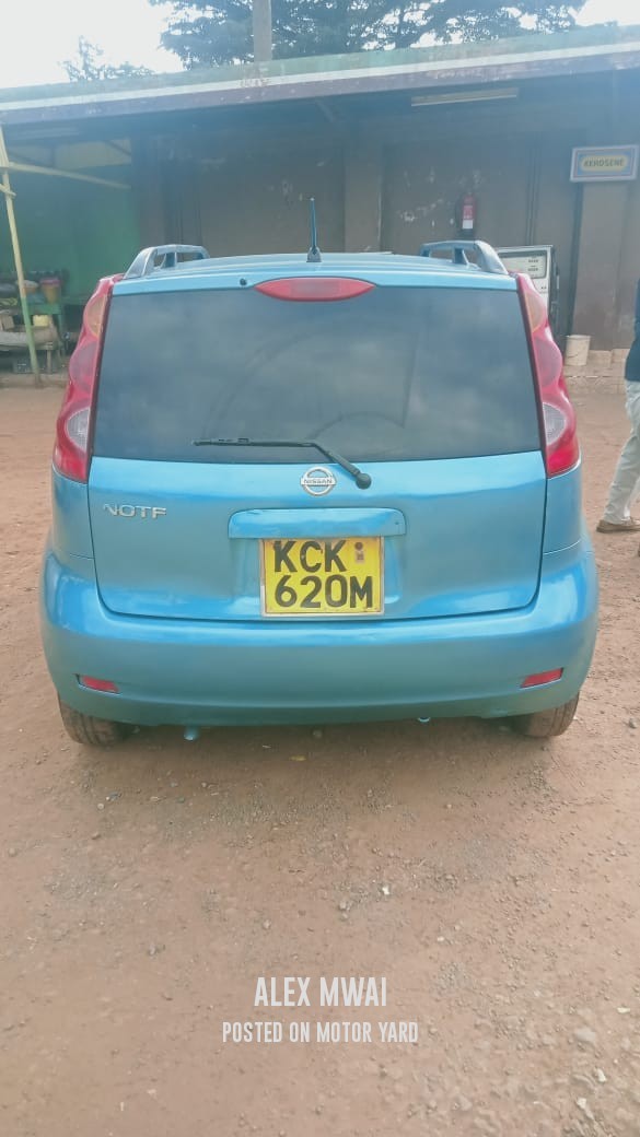 Nissan Note 2011 Blue