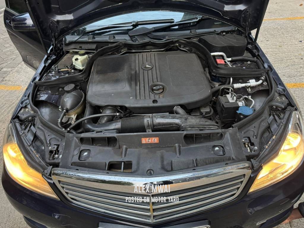 Mercedes-Benz CLS-Class (W218) 2012 Black