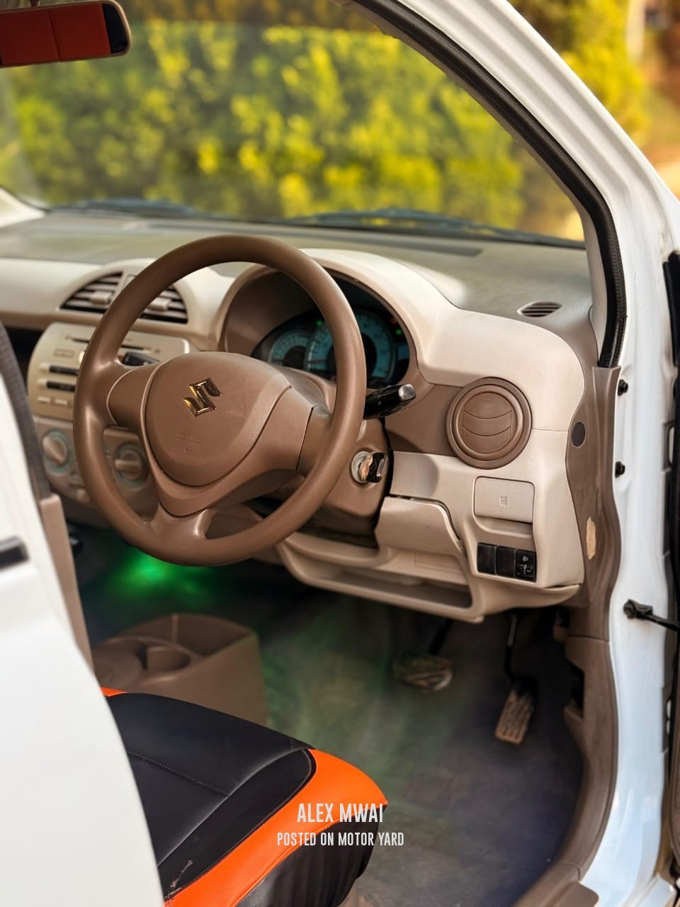 Suzuki Alto 2014 White