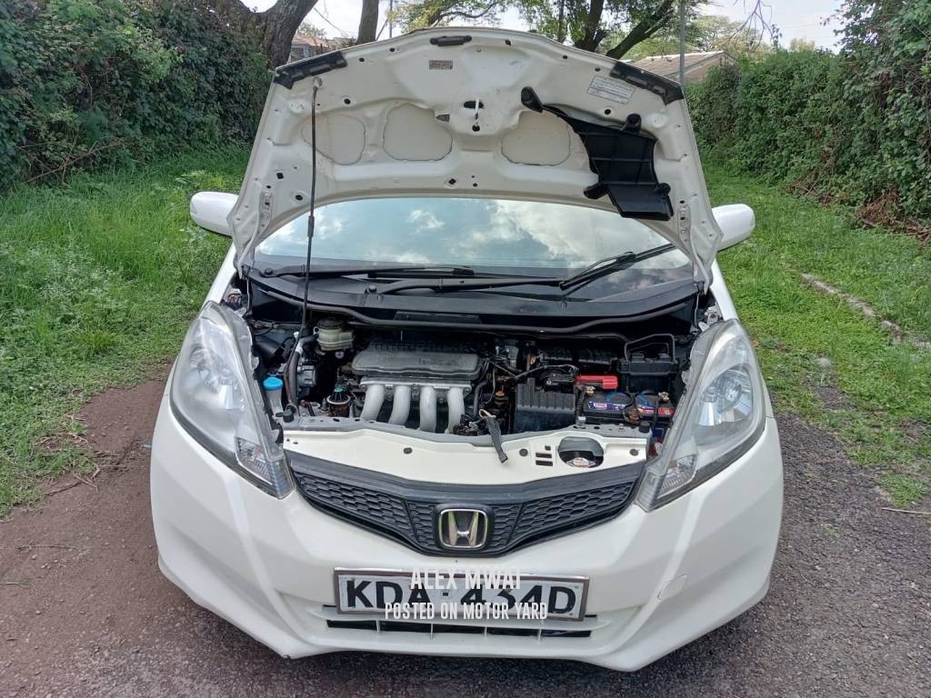 Honda Fit 2014 White