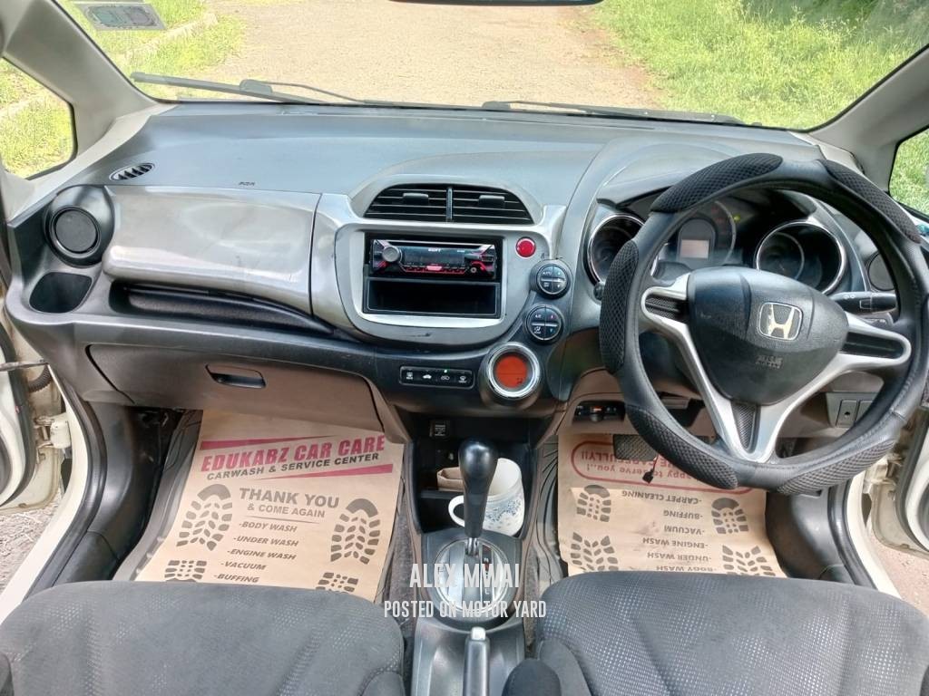 Honda Fit 2014 White