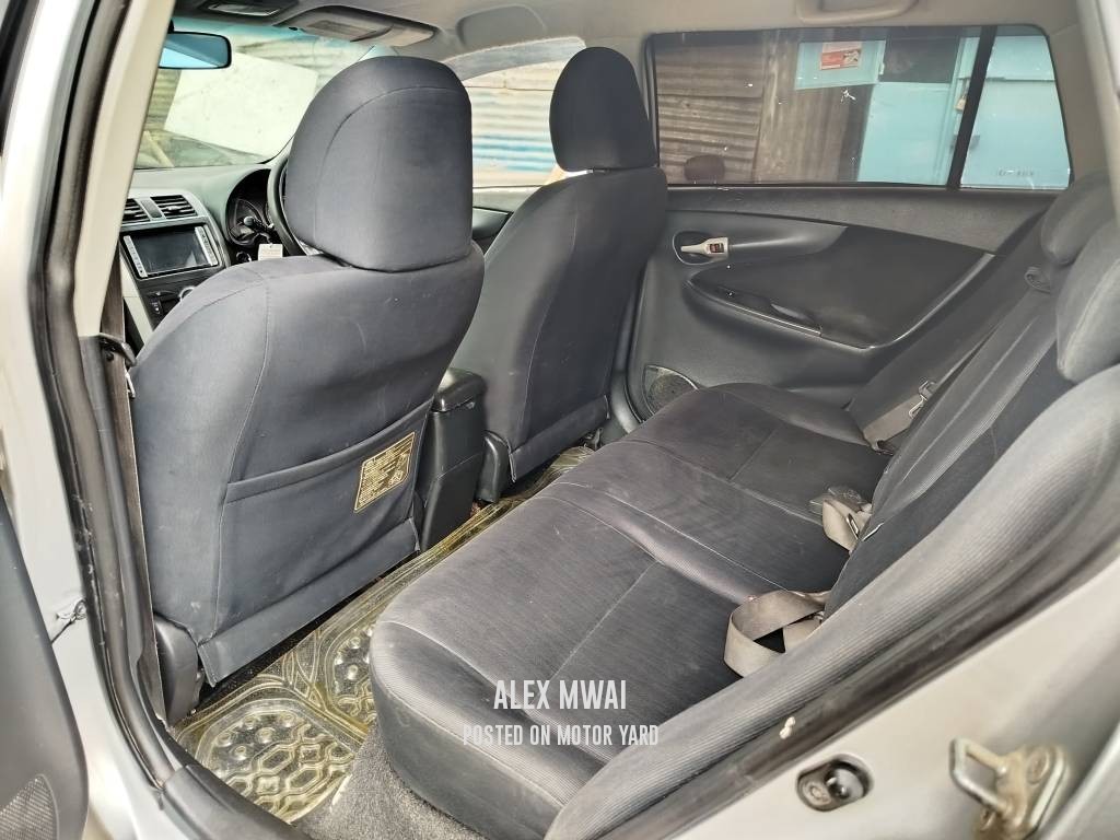 Toyota Fielder 2005 Silver