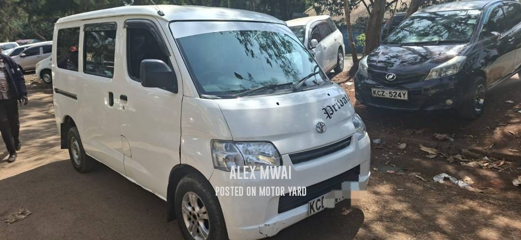 Toyota Townace 2014 White
