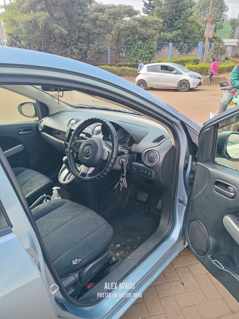 Mazda Demio 2012 Blue