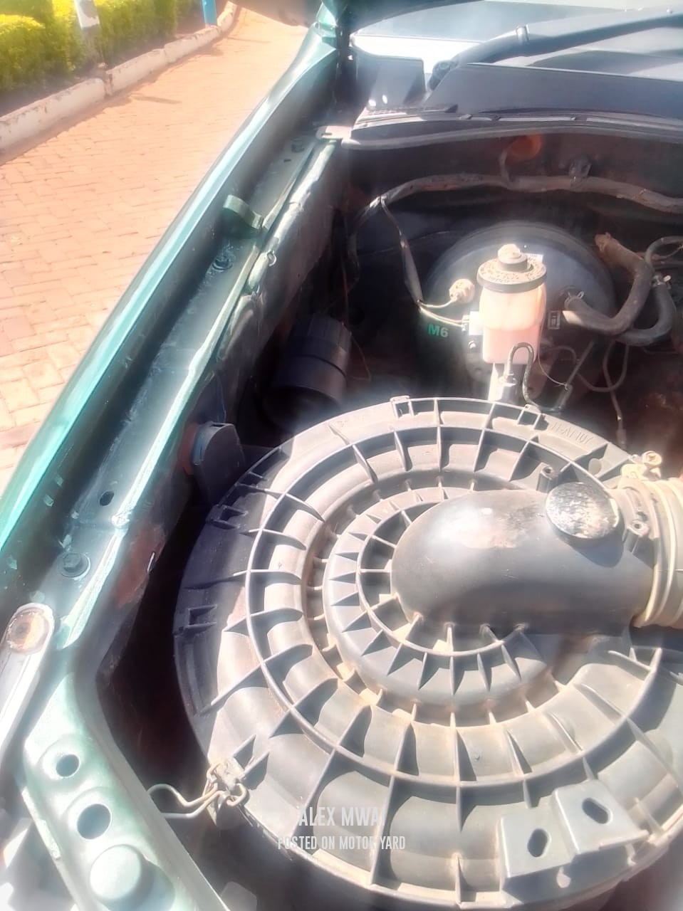 Toyota Hilux 2014 Green