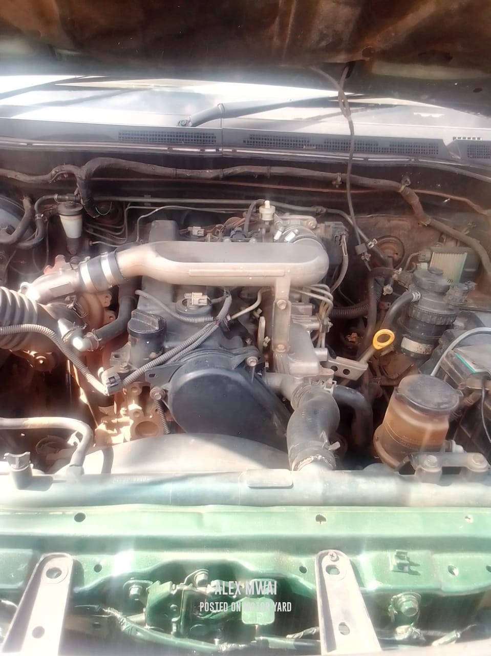 Toyota Hilux 2014 Green