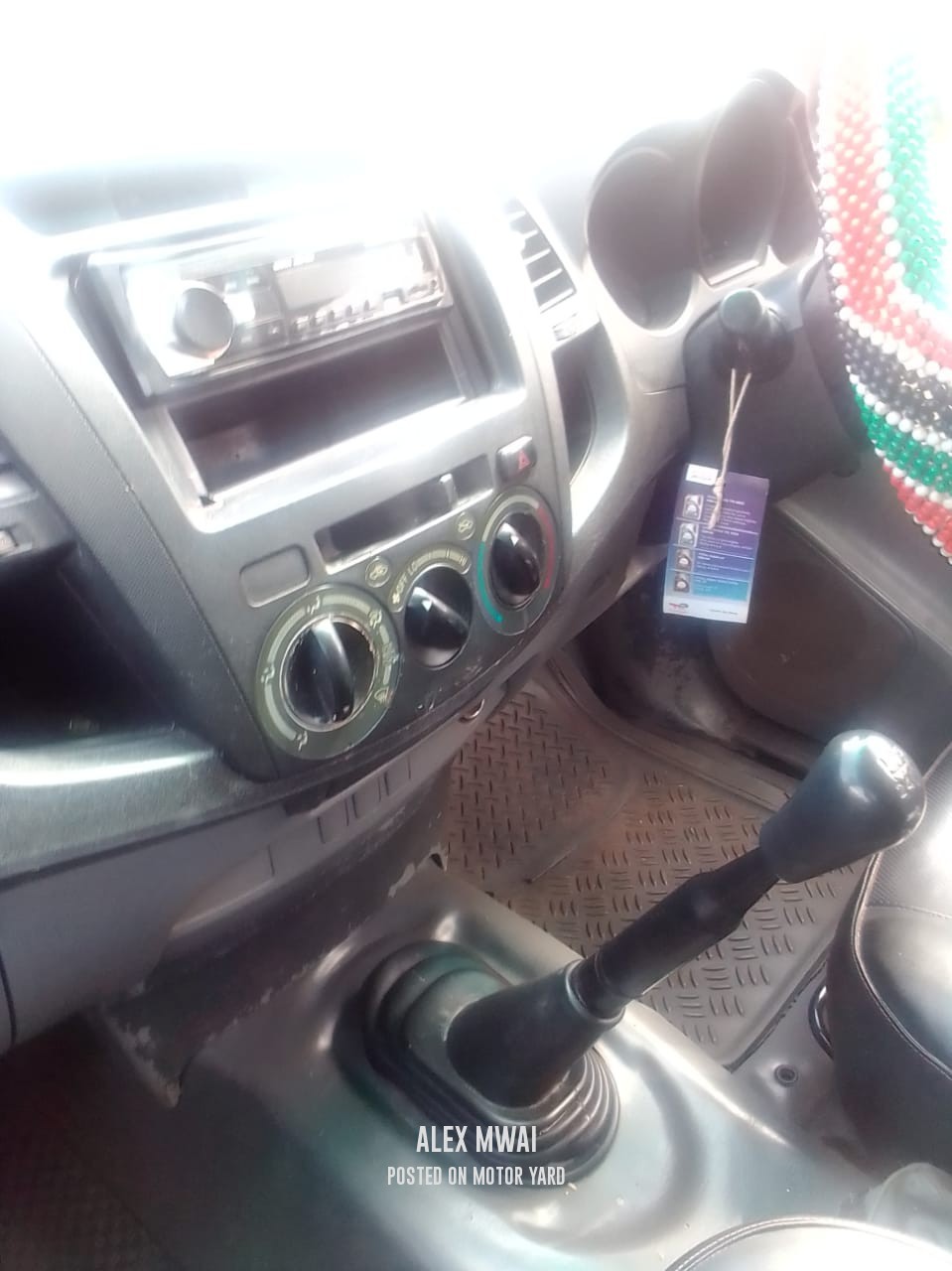 Toyota Hilux 2017 Grey