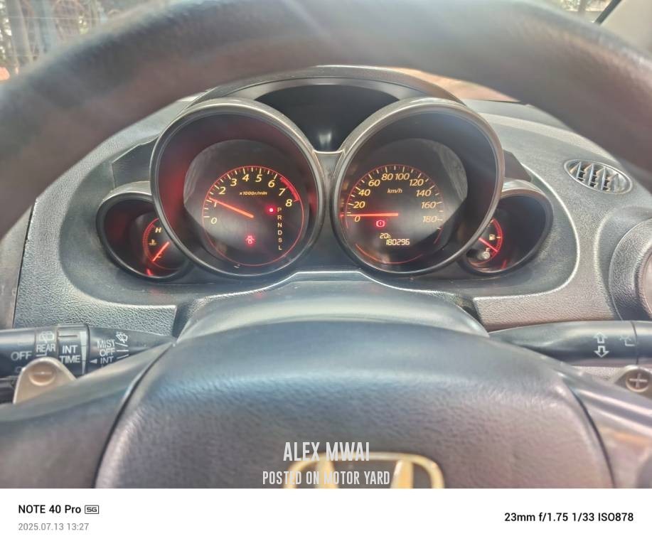 Honda Airwave 2009 Silver