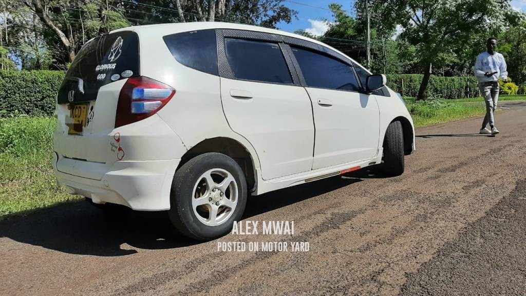 Honda Fit 2009 White