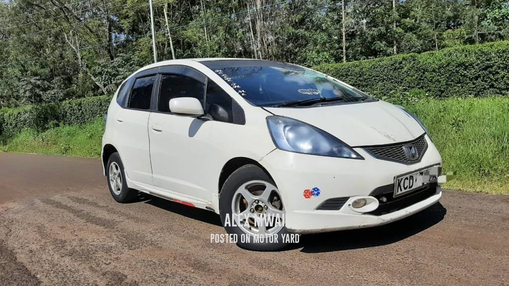 Honda Fit 2009 White