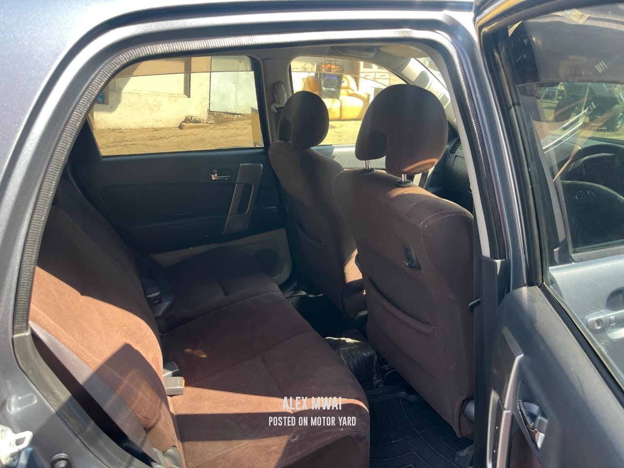 Toyota Rush 2012 Silver