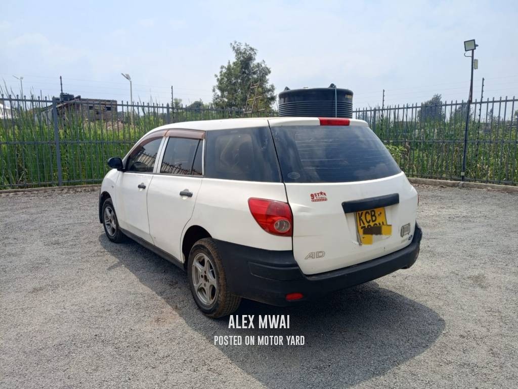 Nissan Ad 2008 White