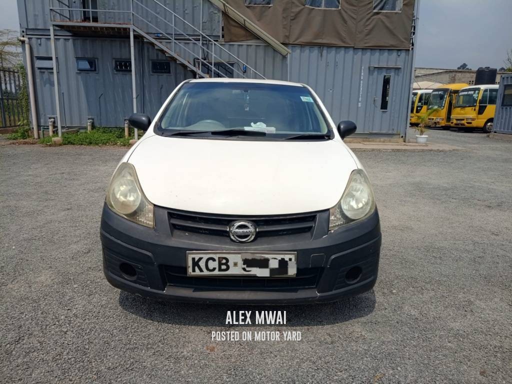 Nissan Ad 2008 White