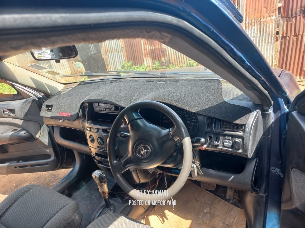 Toyota Succeed 2014 Blue