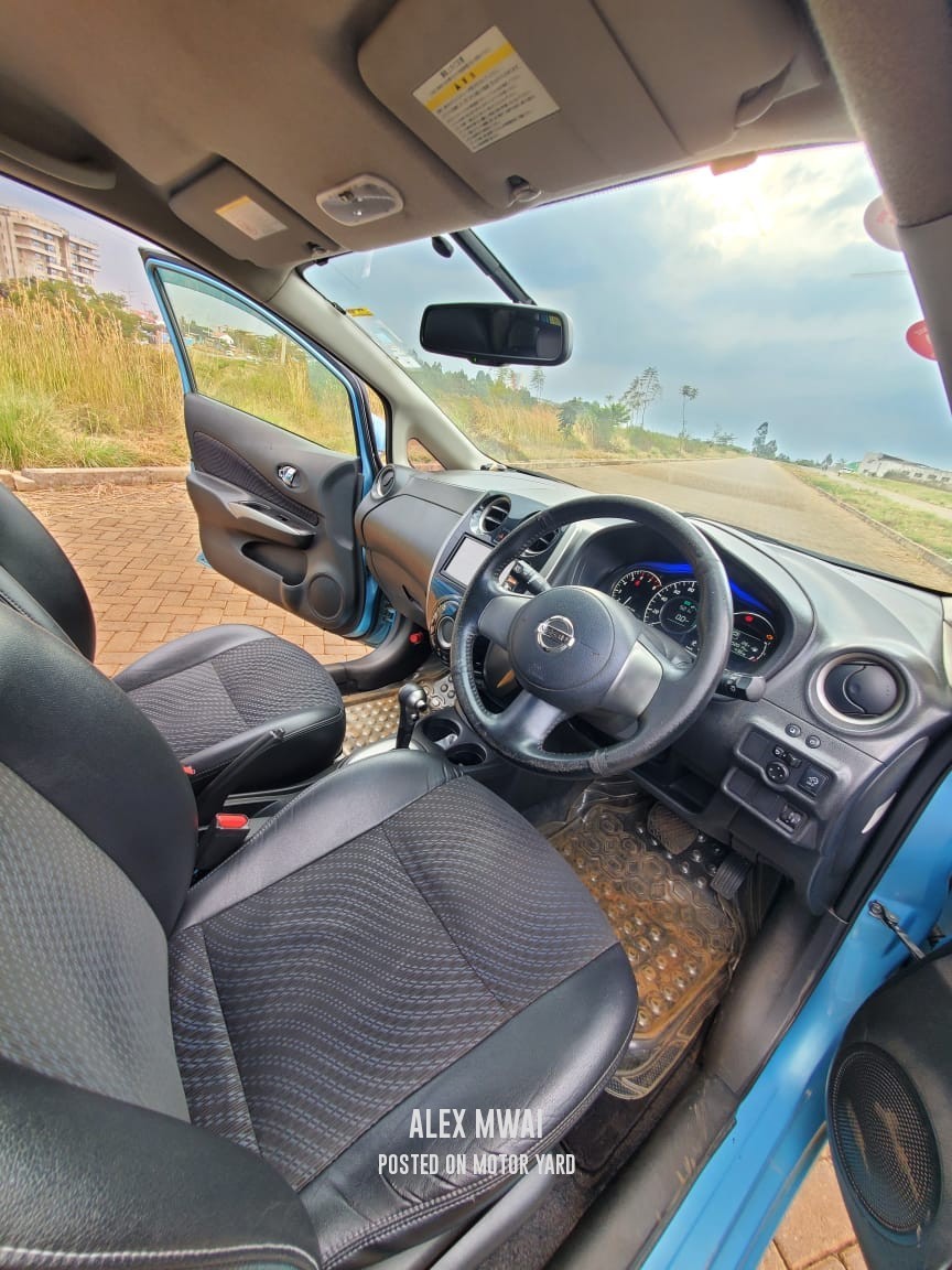 Nissan Note 2012 Blue