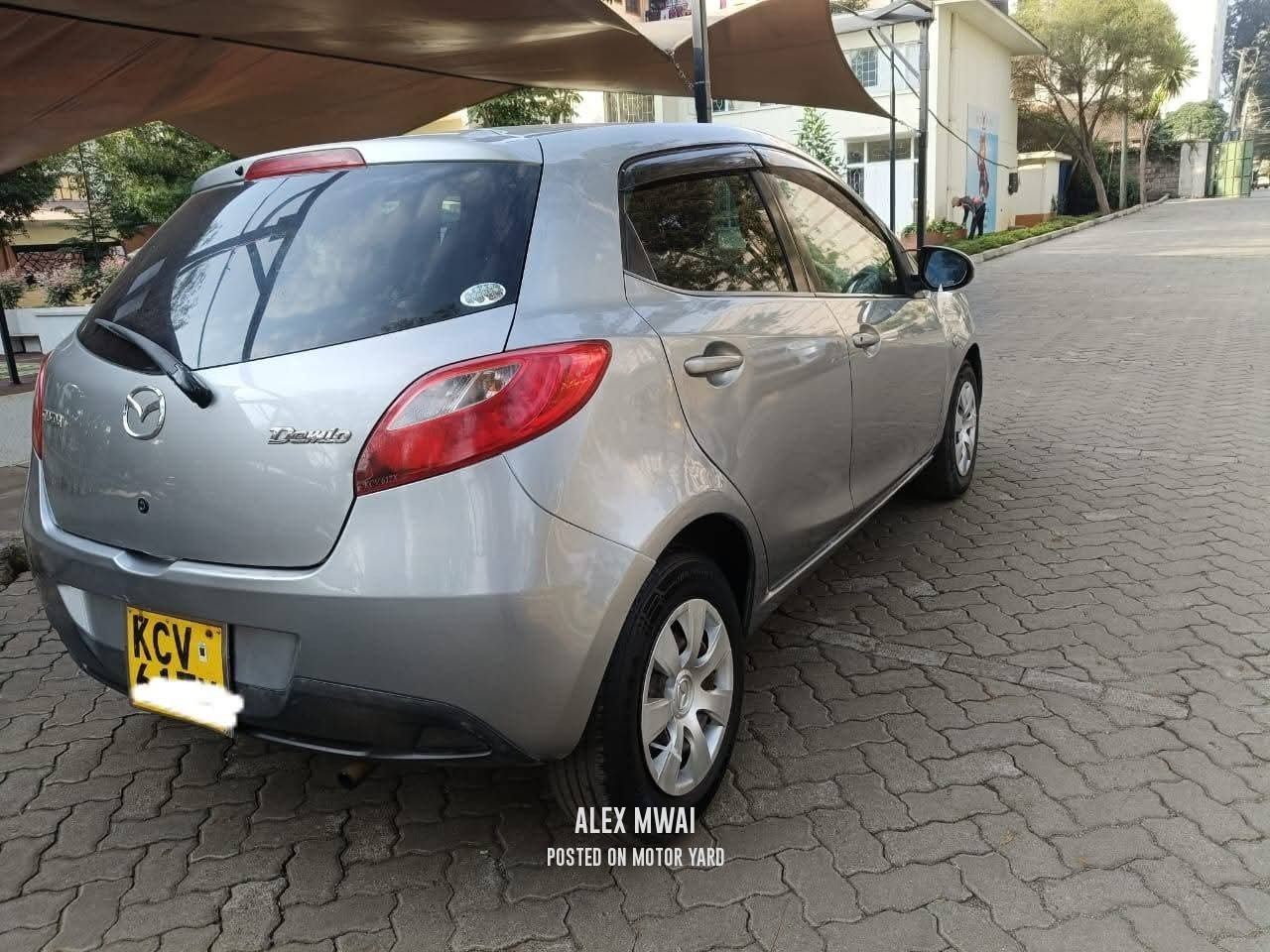 Mazda Demio 2012 Silver