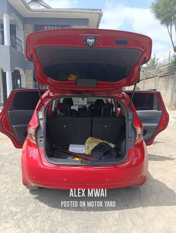 Nissan Note 2016 Red