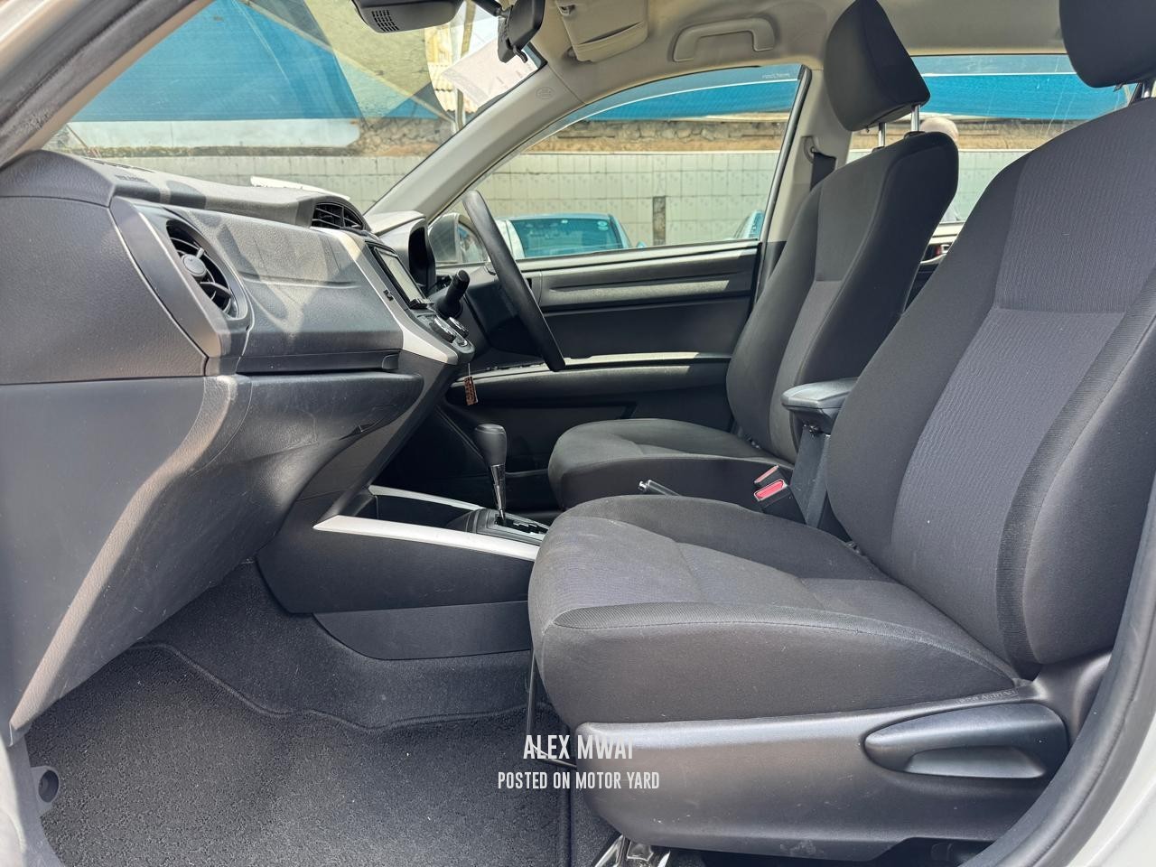 Toyota Fielder 2019 Silver