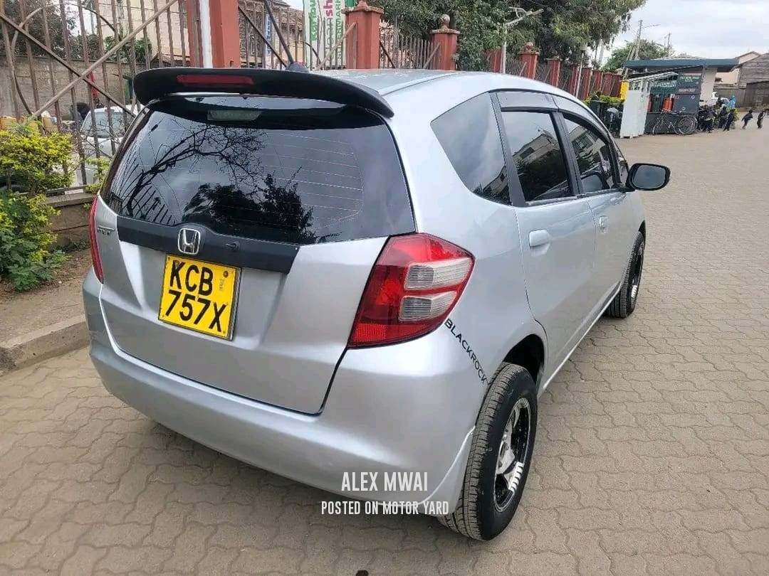 Honda Fit 2008 Silver