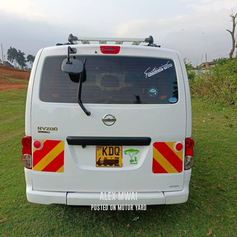 Nissan NV200 2014 White