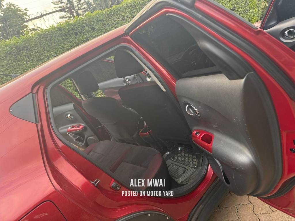 Nissan Juke 2012 Red