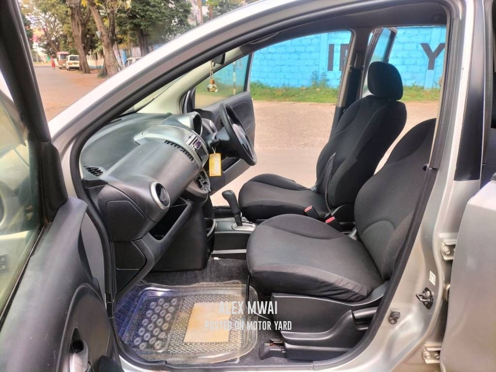 Nissan Note 2007 Silver