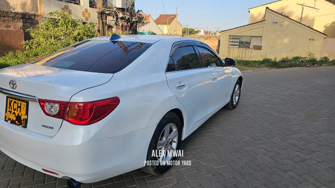 Toyota Mark X 2015 White