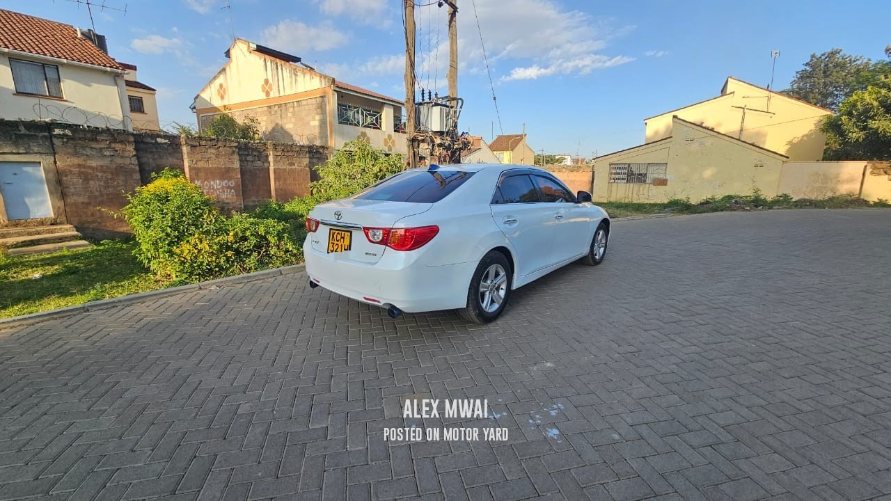 Toyota Mark X 2015 White