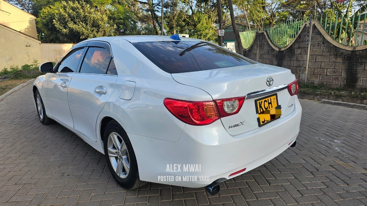 Toyota Mark X 2015 White