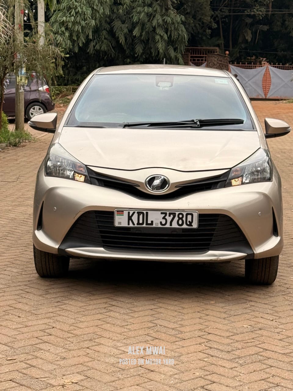 Toyota Vitz 2016 Bronze