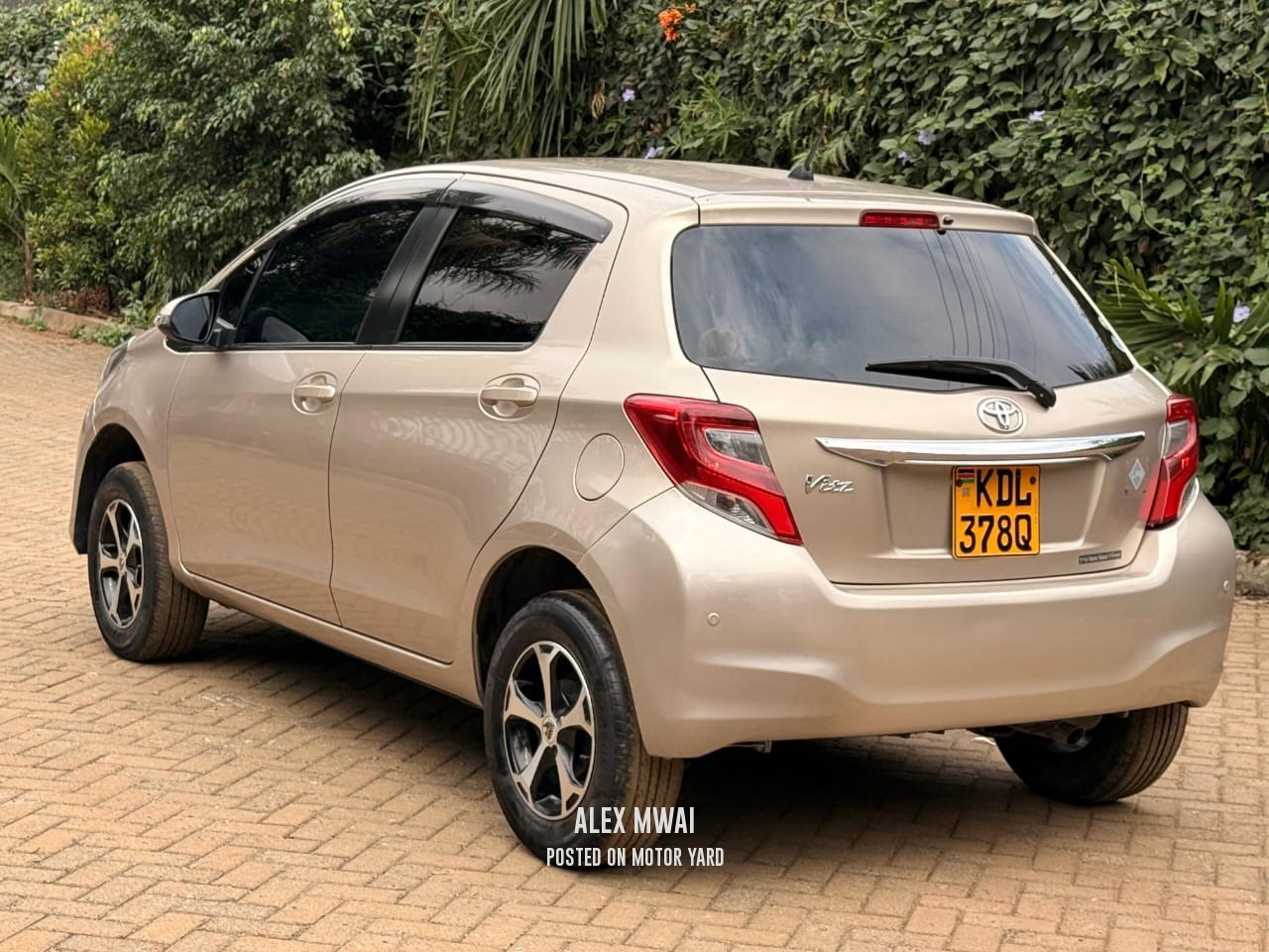 Toyota Vitz 2016 Bronze