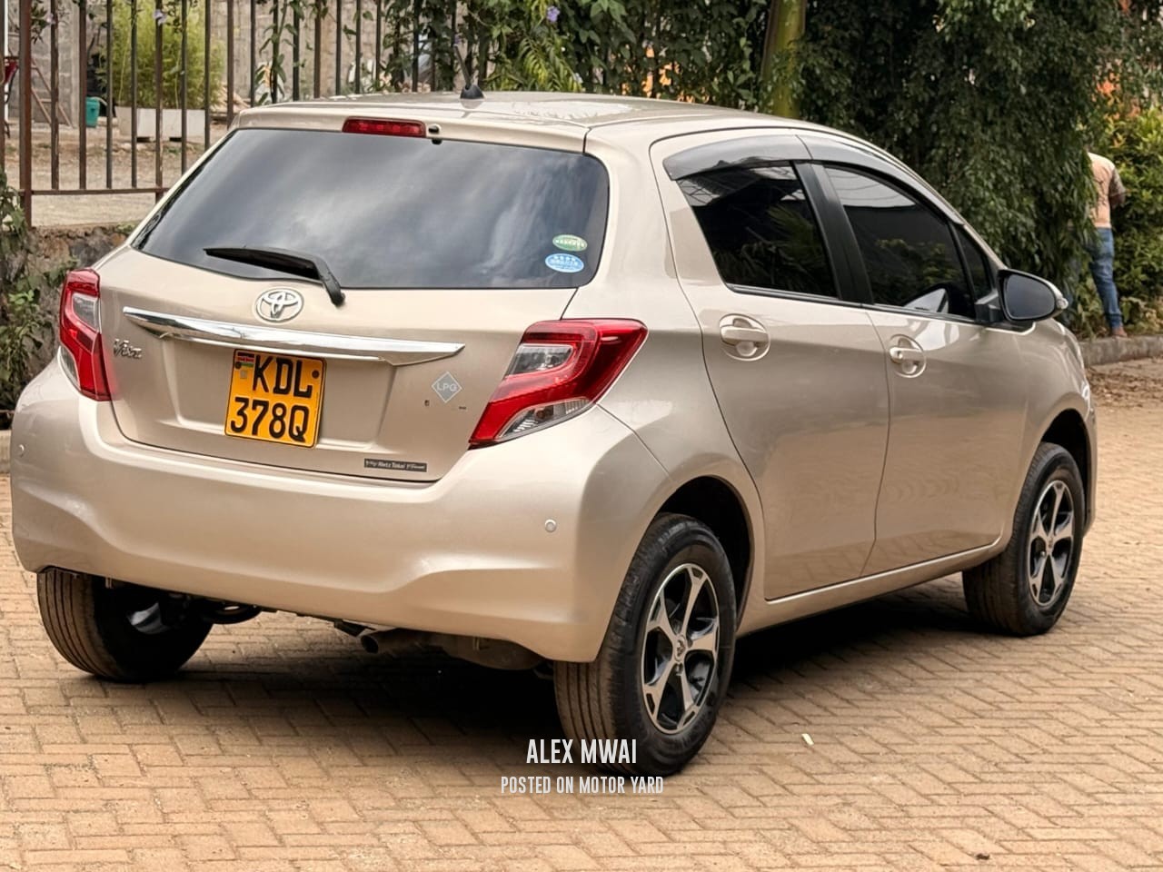 Toyota Vitz 2016 Bronze