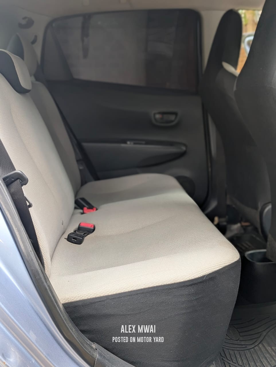 Toyota Vitz 2013 Blue