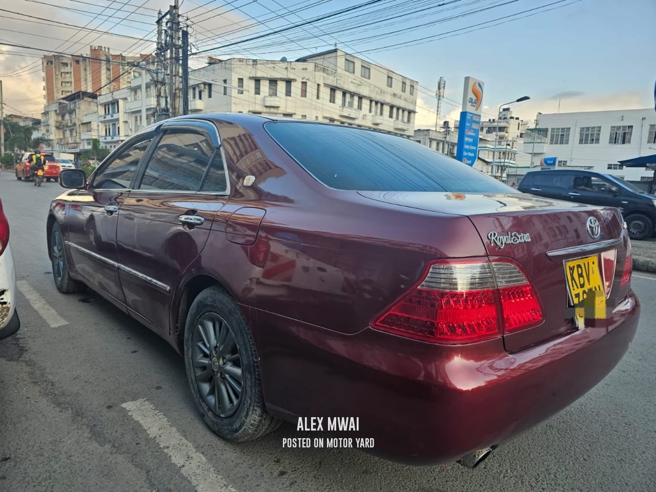 Toyota Crown 2006 Maroon