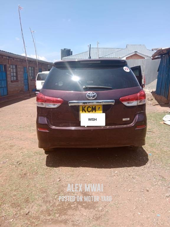 Toyota Wish 2010 Bronze