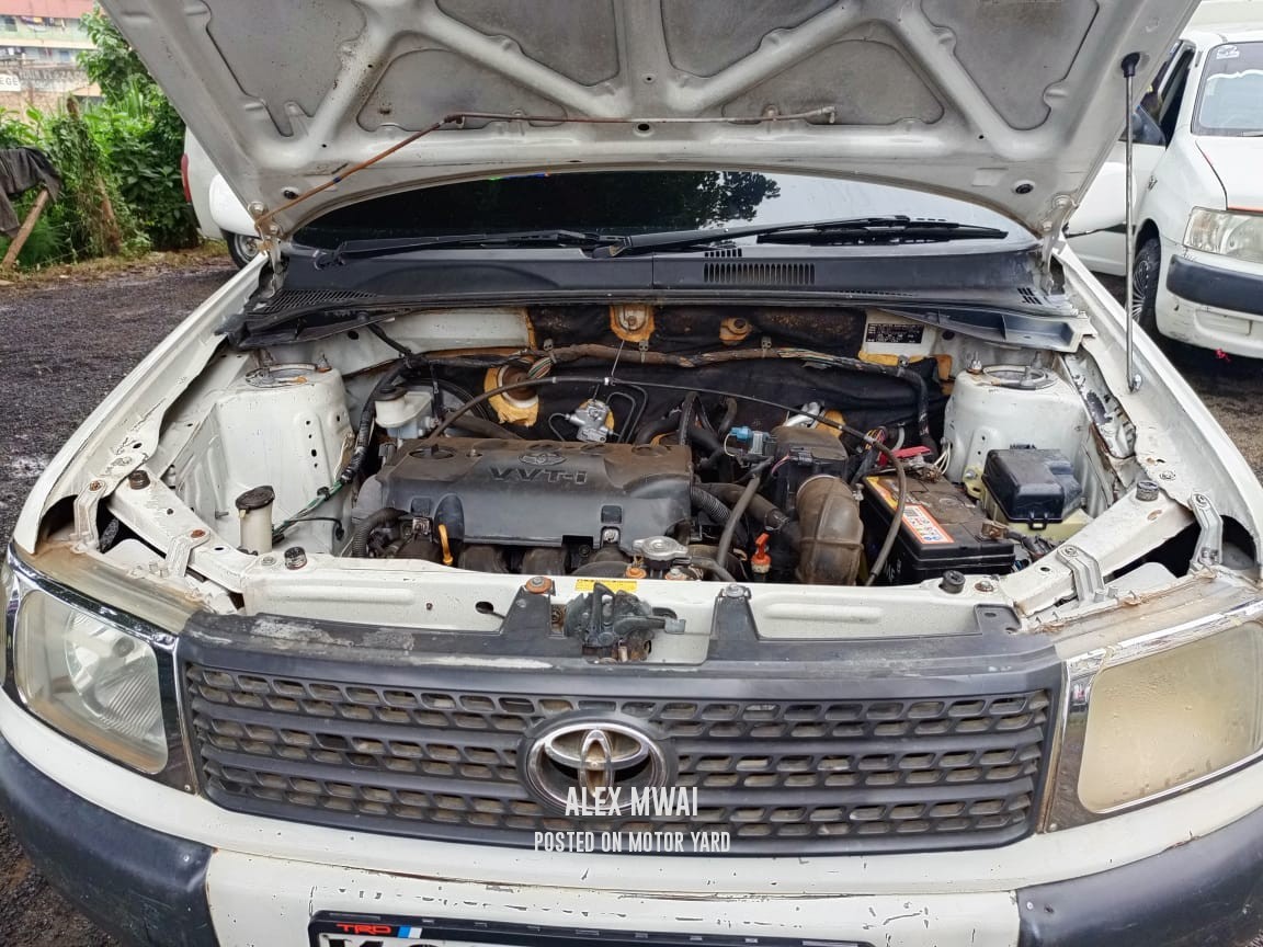 Toyota Probox 2011 White