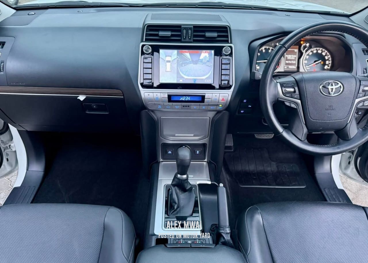 Toyota Land Cruiser Prado TX-L 2018 White