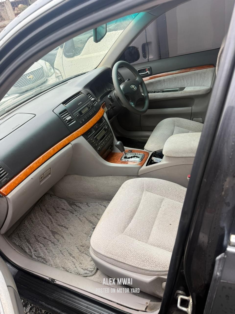 Toyota Mark II 2003 Black