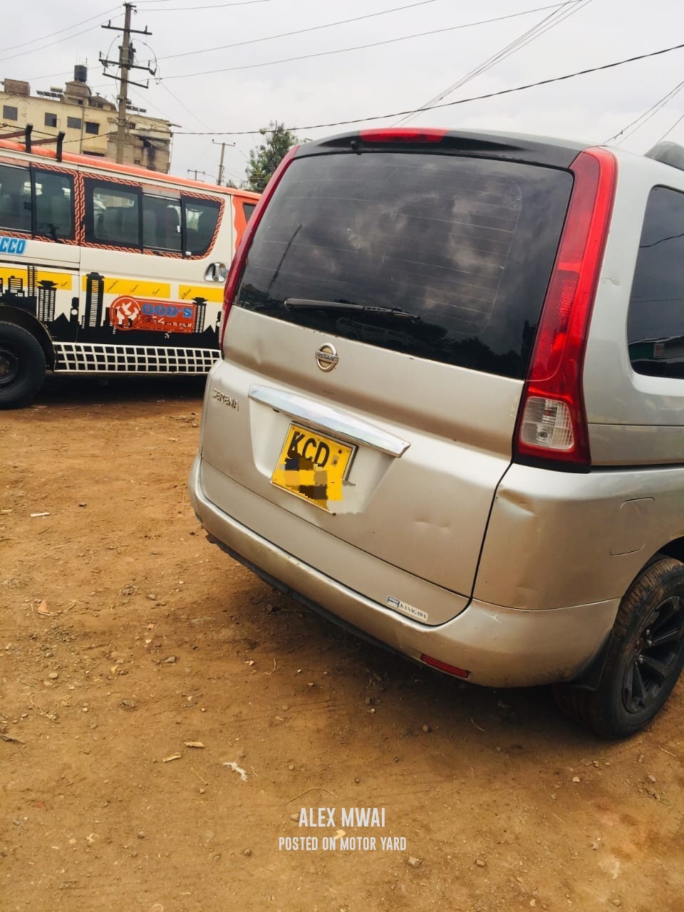 Nissan Serena 2011 Brown