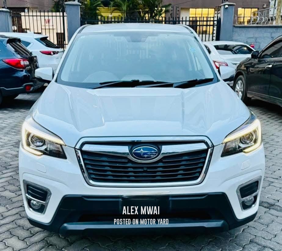 Subaru Forester 2018 White