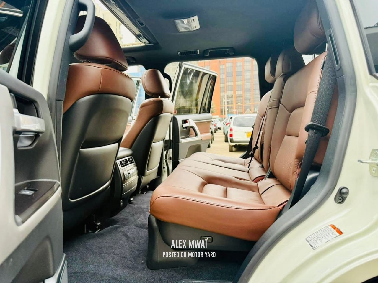 Toyota Land Cruiser Prado VXL 2018 White