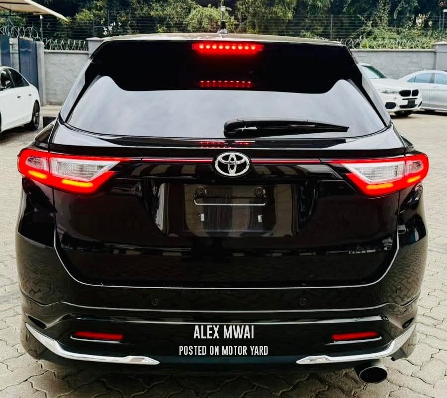 Toyota Harrier 2018 Black