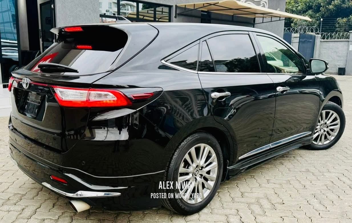 Toyota Harrier 2018 Black