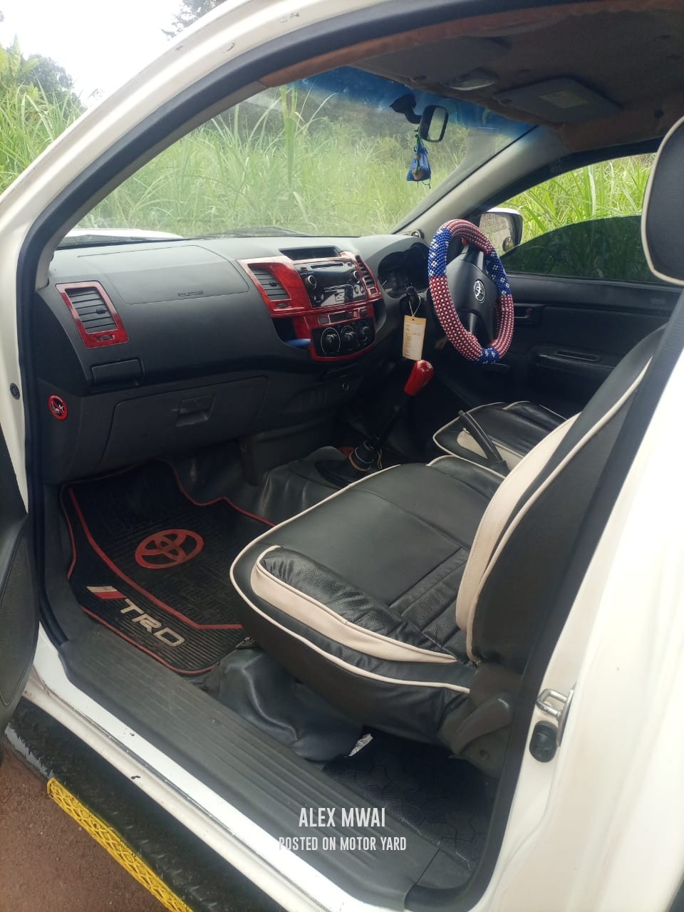 Toyota Hilux Vigo S/Cab 2017 White